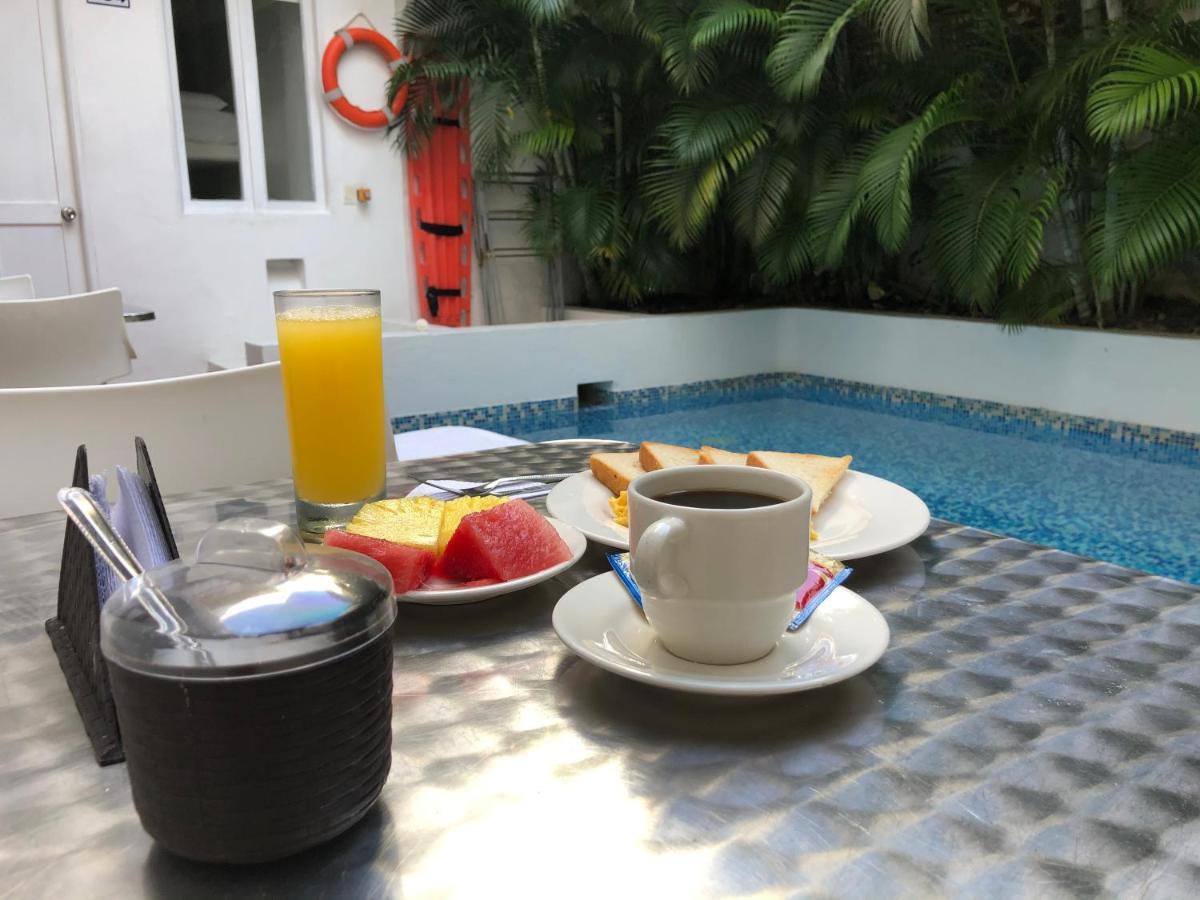 Hostal Casa Escallon Cartagena Bagian luar foto