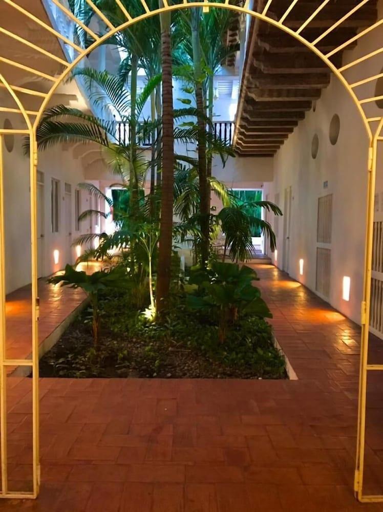 Hostal Casa Escallon Cartagena Bagian luar foto