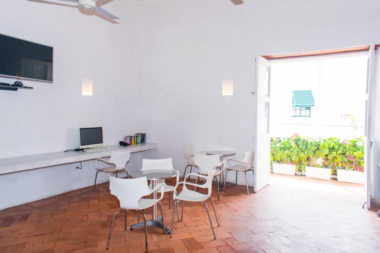 Hostal Casa Escallon Cartagena Bagian luar foto